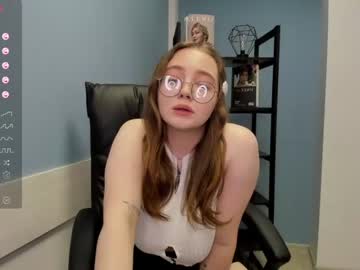 girl Cam Girls Masturbating With Dildos On Chaturbate with emma_adorablle