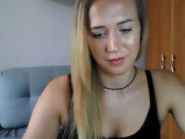 girl Cam Girls Masturbating With Dildos On Chaturbate with catrinbeauty