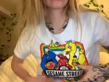 girl Cam Girls Masturbating With Dildos On Chaturbate with xalyxcatx