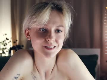 girl Cam Girls Masturbating With Dildos On Chaturbate with lili_summer