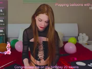 girl Cam Girls Masturbating With Dildos On Chaturbate with nicole_broown