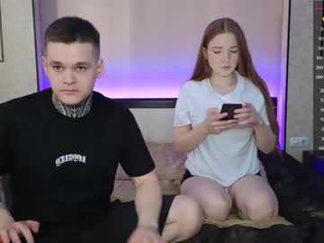 couple Cam Girls Masturbating With Dildos On Chaturbate with candy_bunnies