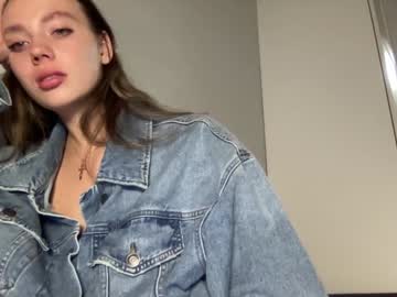 girl Cam Girls Masturbating With Dildos On Chaturbate with angel_from_sky