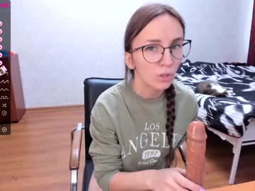 girl Cam Girls Masturbating With Dildos On Chaturbate with rebecca_kisa
